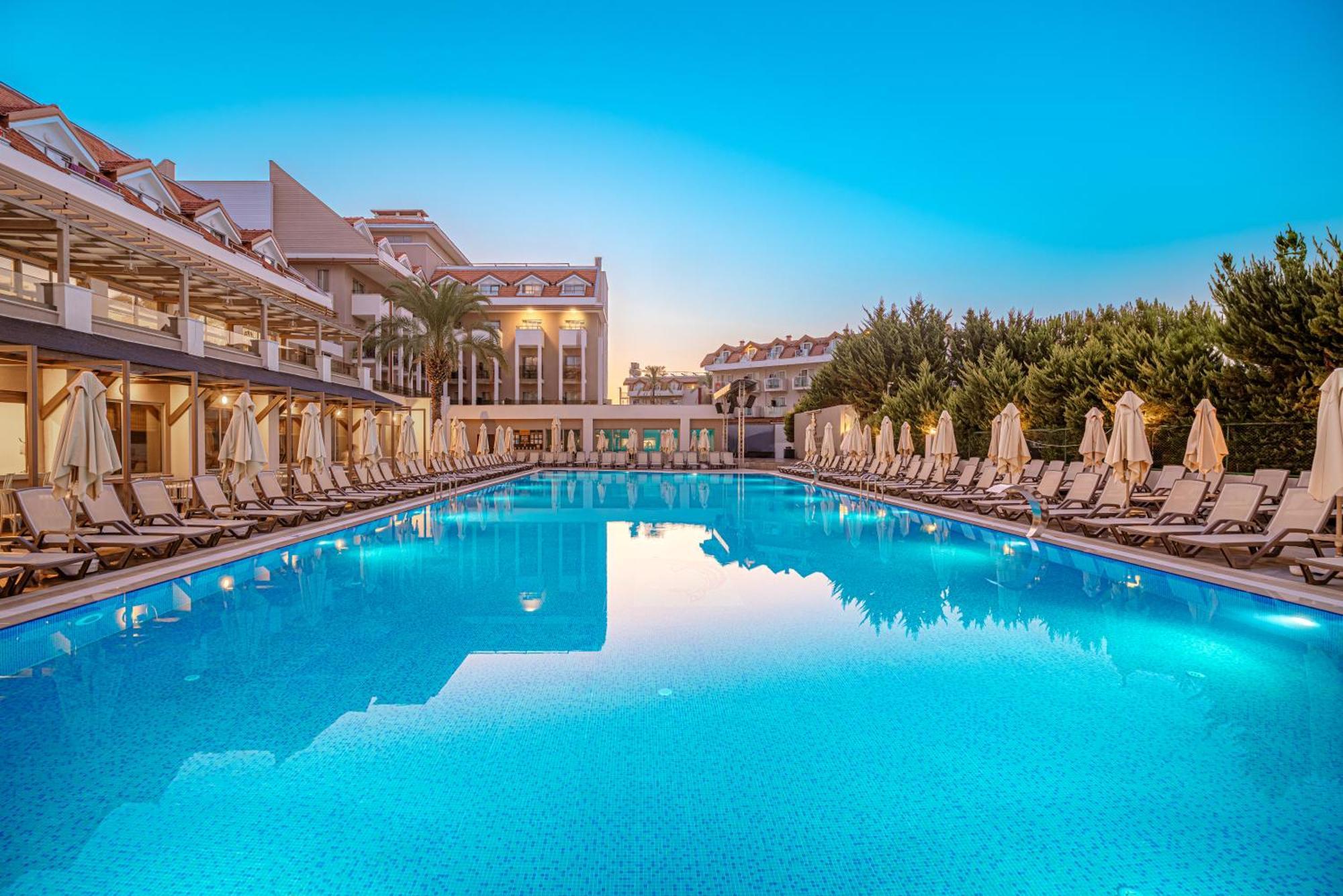 Side Story Resort & Spa エクステリア 写真