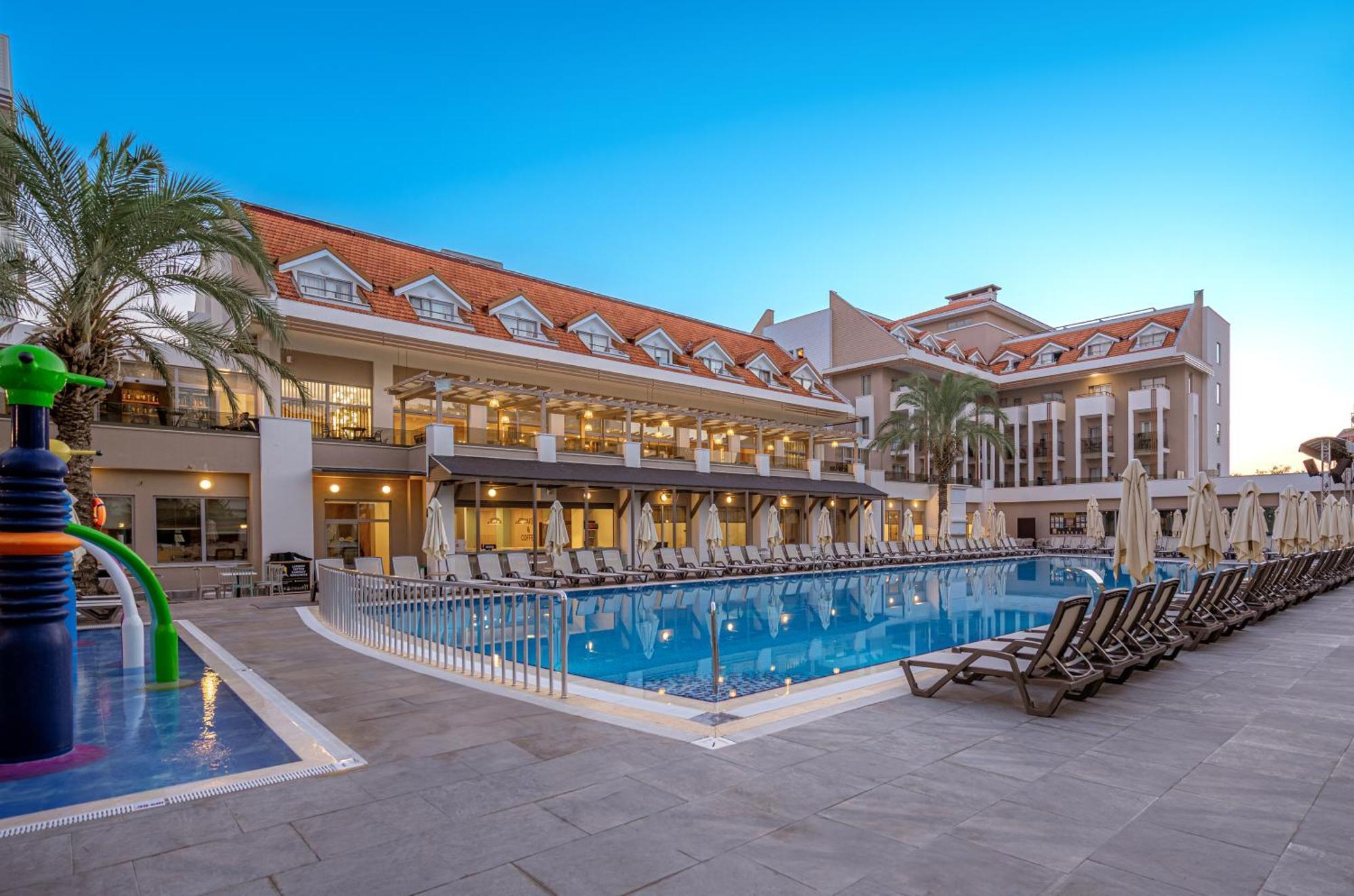 Side Story Resort & Spa エクステリア 写真